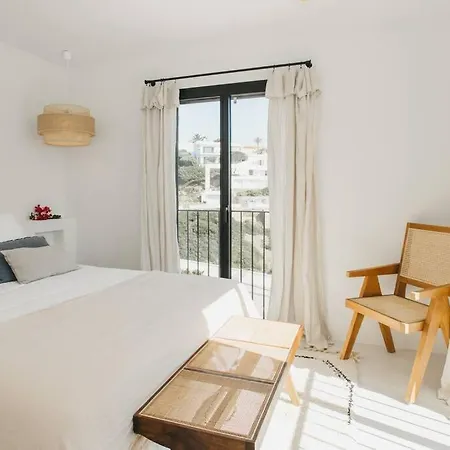 Alma Luxe & Sea Views