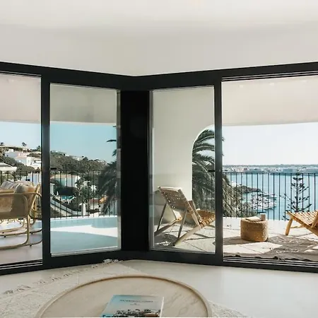 Alma Luxe & Sea Views *